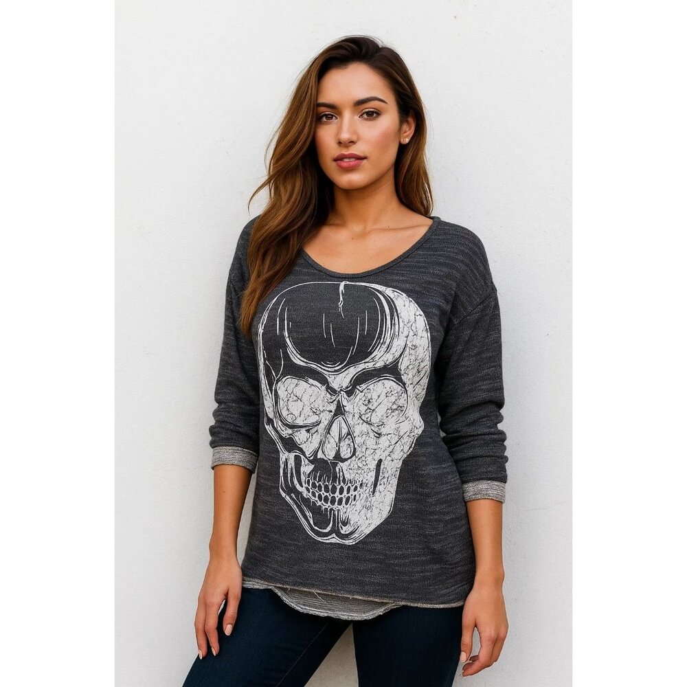 Pink Berry Gray Scoop Neck Sweater Distressed Skull Design Open Back Size Large